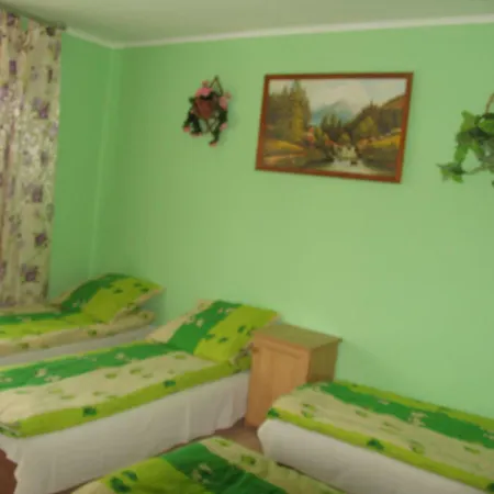 Проживание в семье Pod Tylka